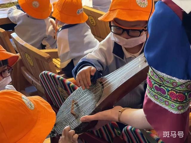 熟悉的热闹场景又回来了（云南旅游业恢复发展见闻）(图2)