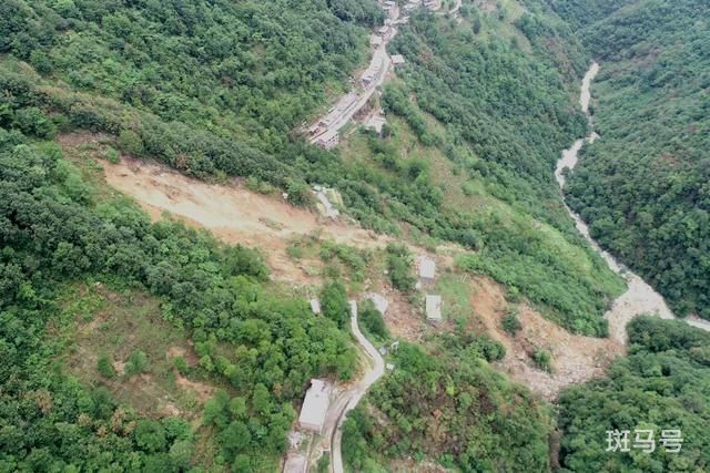 甘肃陇南强降雨致6人遇难（六个县区80个乡镇97031人受灾）(图1)